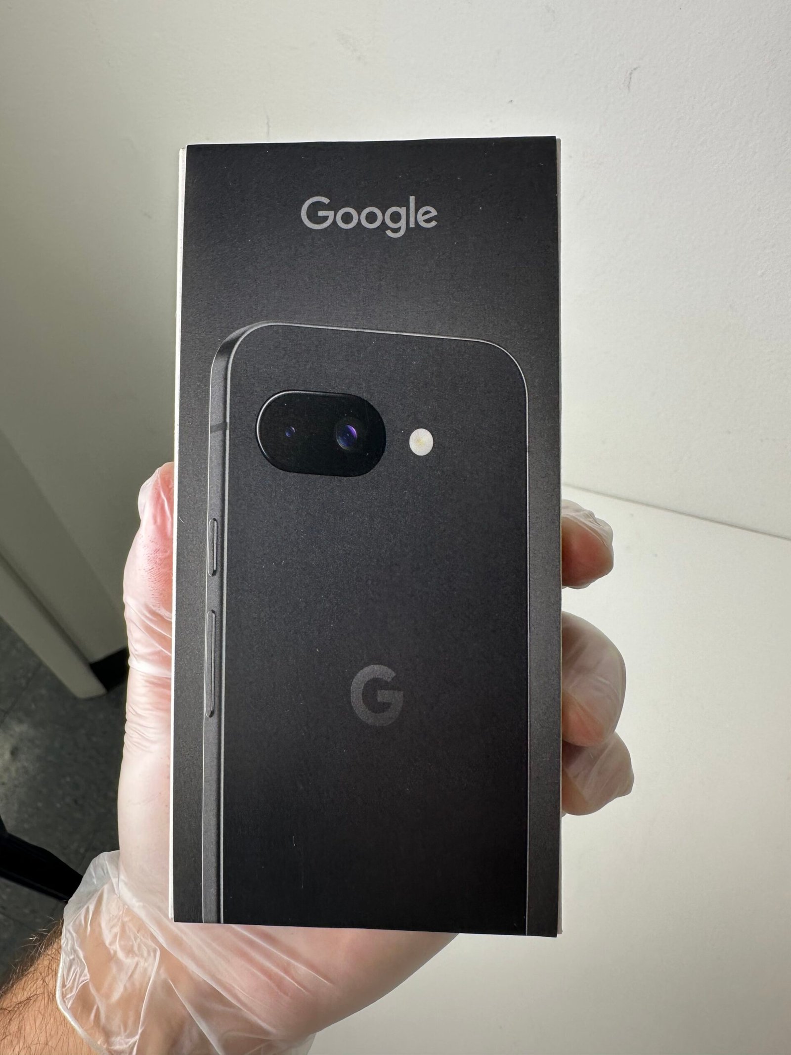 Google Pixel 9a - Celular 5G Sub-6 / 6.3" / 128GB - Produto Novo (Lacrado) - Imagem 3