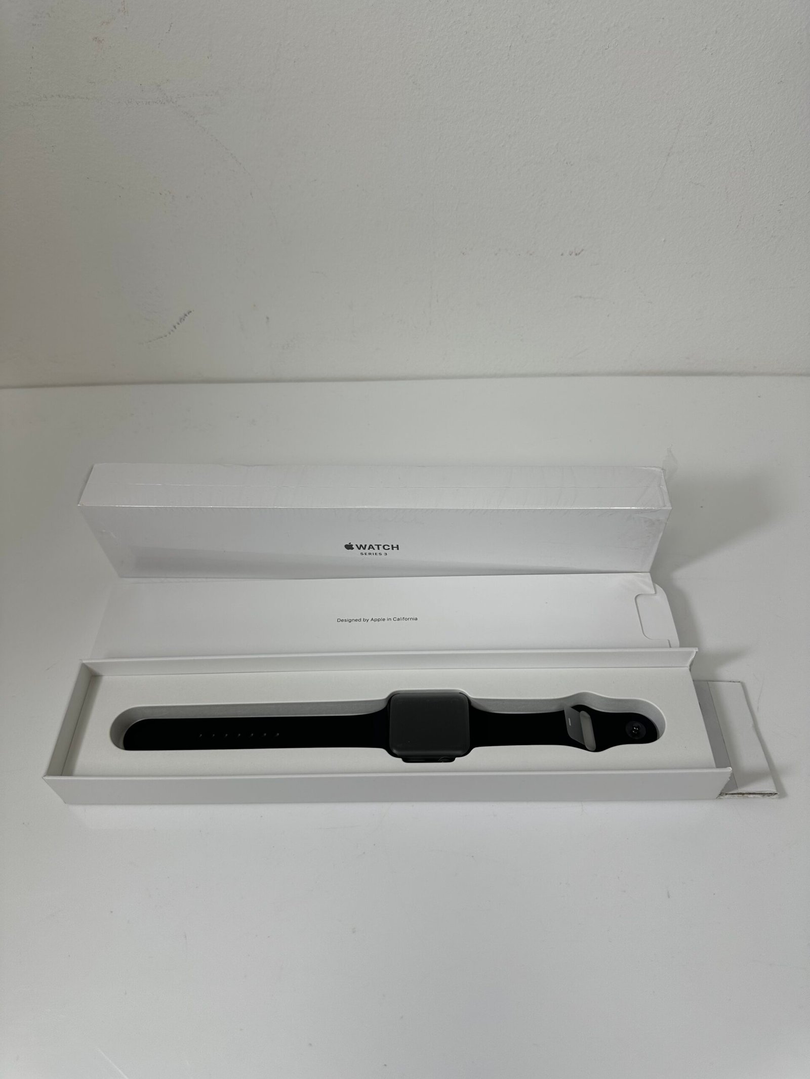 Apple Watch Series 3 42MM - Space Gray Aluminium - Produto Novo (Open Box)