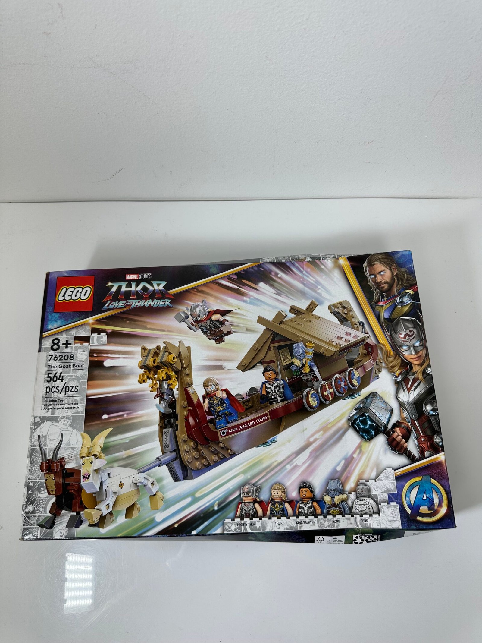 Lego - Marvel Studio Thor Love and Thunder - 564 peças - Produto Novo (Lacrado) - Imagem 3