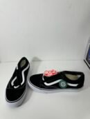 Vans - Tenis Old Skool Core - Tamanho Masculino 9,5US e Feminino 11US - Produto Novo (Sem Caixa)