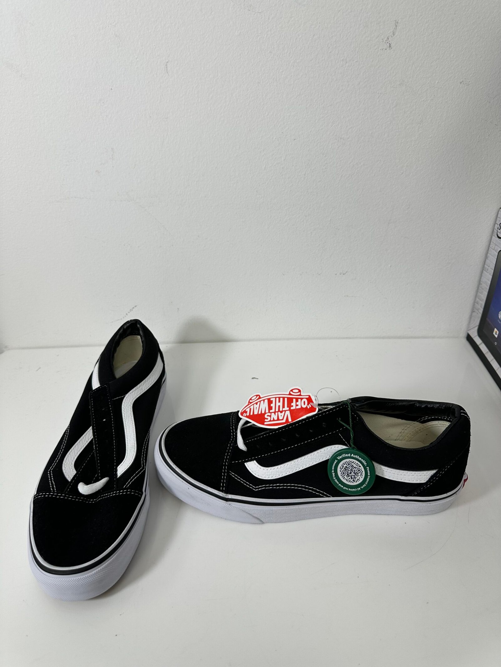 Vans - Tenis Old Skool Core - Tamanho Masculino 9,5US e Feminino 11US - Produto Novo (Sem Caixa)
