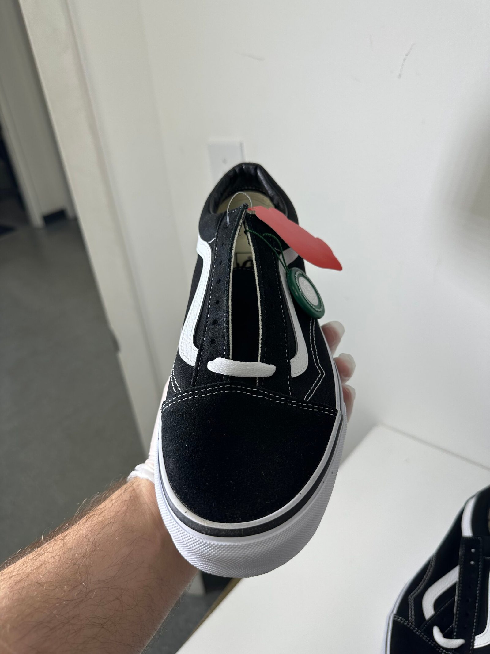 Vans - Tenis Old Skool Core - Tamanho Masculino 9,5US e Feminino 11US - Produto Novo (Sem Caixa) - Imagem 2