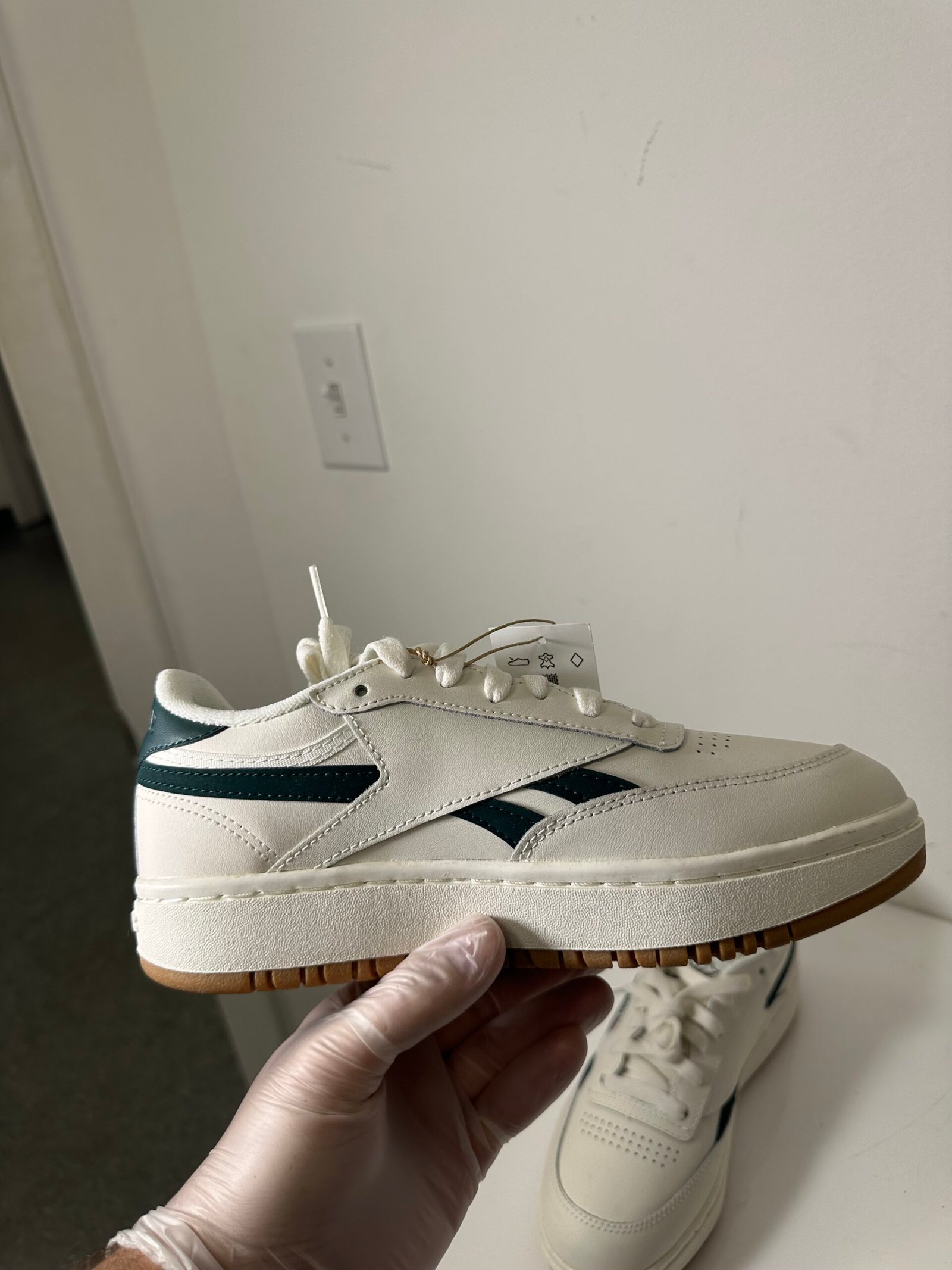 Reebok Classic Club C Double Revenge - Tamanho 7,5US - Produto Novo (Sem Caixa) - Imagem 3