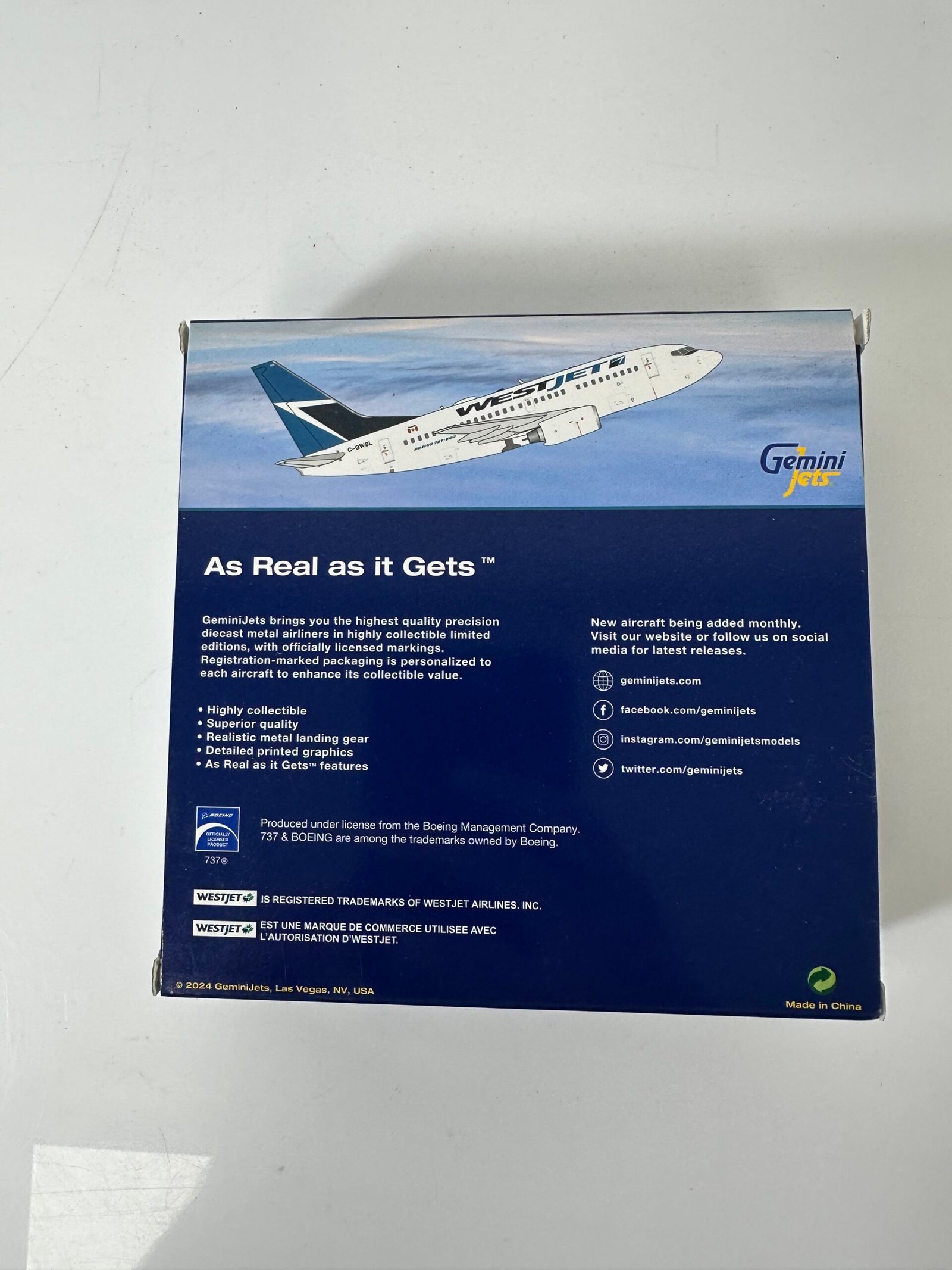Gemini Jets - Miniatura Westjet - Boeing 737-600 - Escala 1:400 - Produto Novo (Na Caixa) - Imagem 3