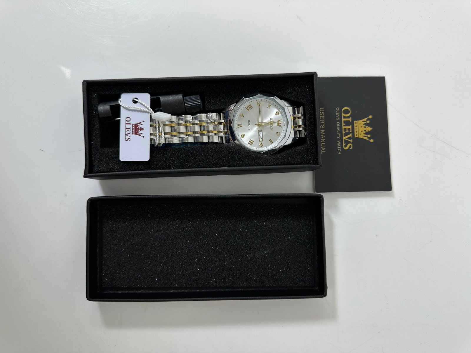 Relogio OLEVS - Cor: Silver and Gold - Model 9931G - Produto Novo (Na Caixa)