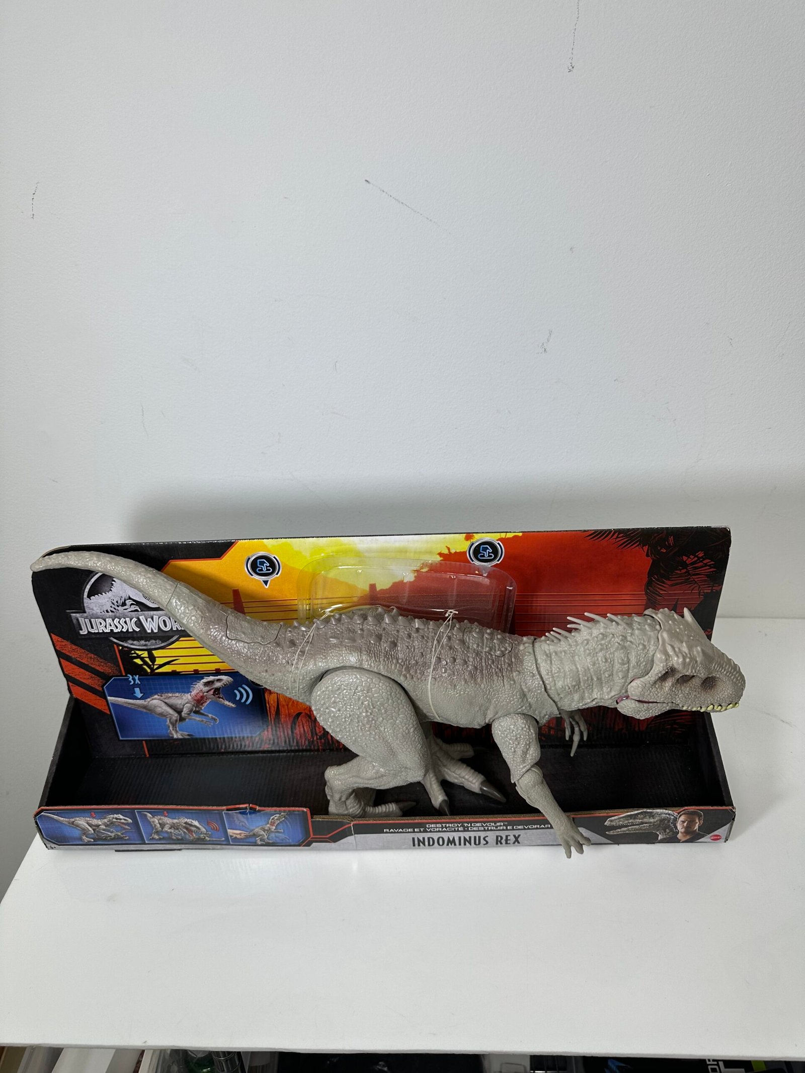 Jurassic World - Indominus Rex - Produto Novo (Na Caixa)