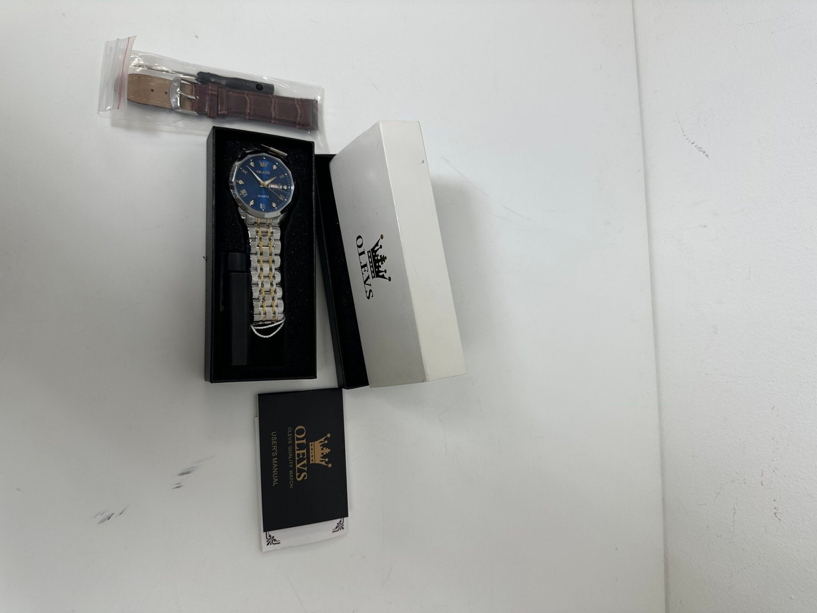 Relogio OLEVS - Cor: Silver and Blue - Model 9931G - Produto Novo (Na Caixa) - Imagem 4