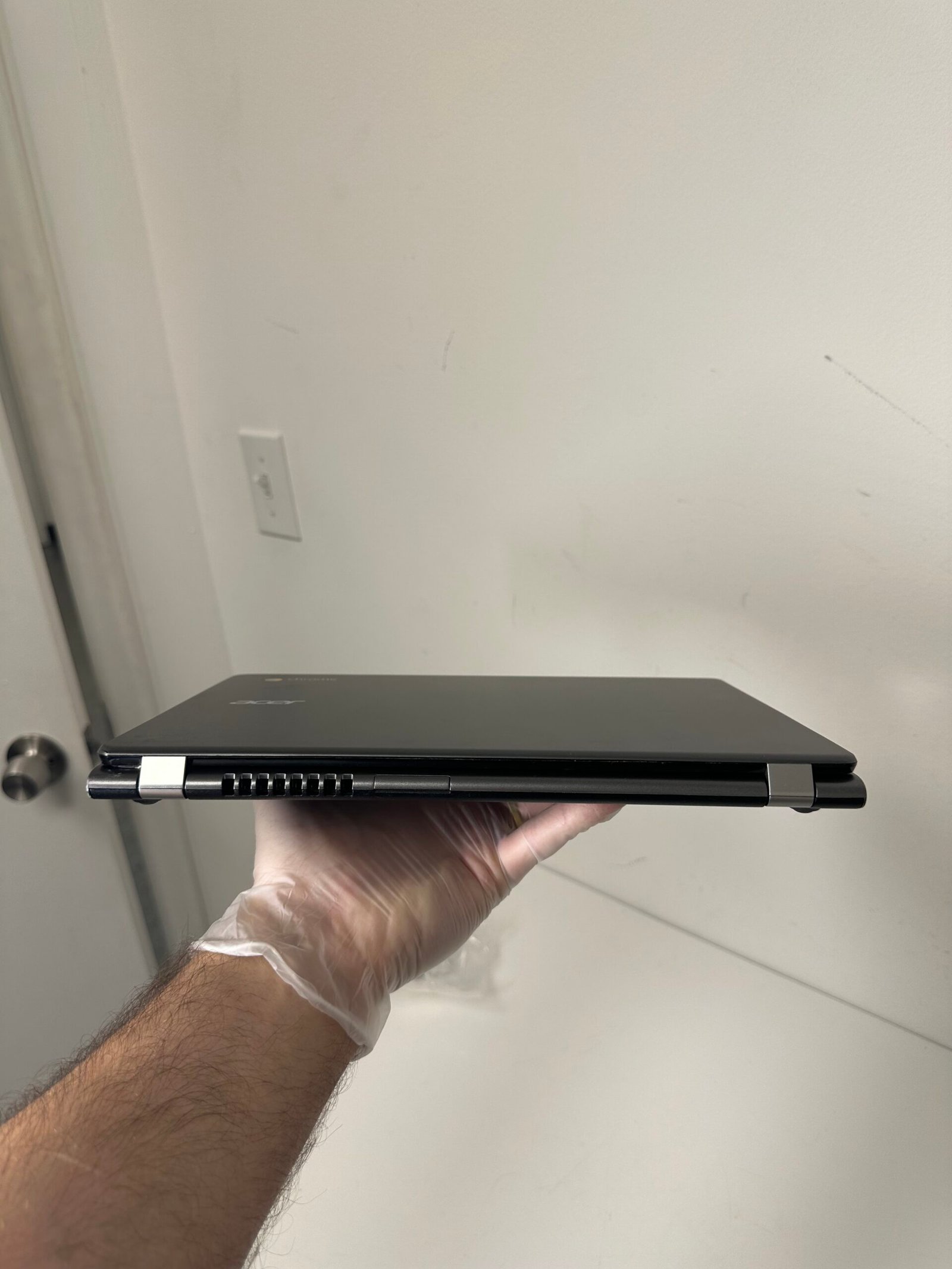 Acer Chromebook Model C740 ZHN - Processador Intel Celeron - Condição: Excelente (A+) - Imagem 4