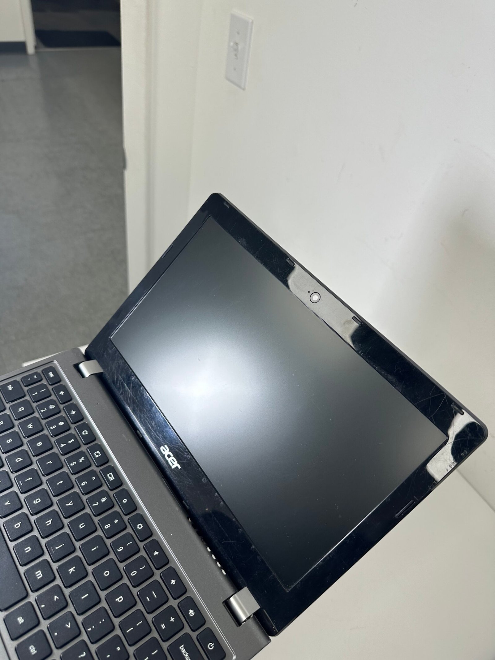 Acer Chromebook Model C740 ZHN - Processador Intel Celeron - Condição: Muito Boa (B+) - Imagem 7