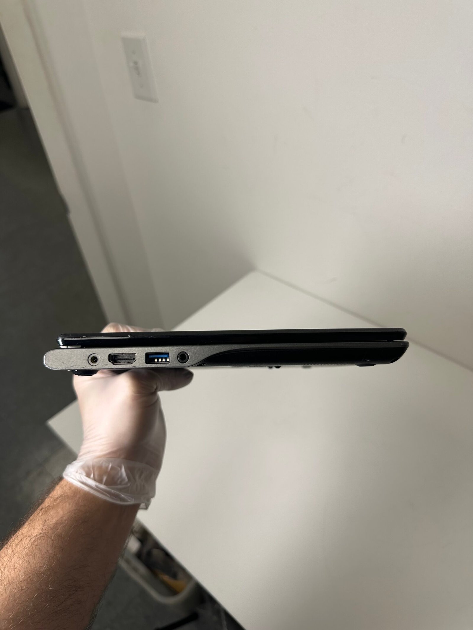 Acer Chromebook Model C740 ZHN - Processador Intel Celeron - Condição: Muito Boa (B+) - Imagem 5