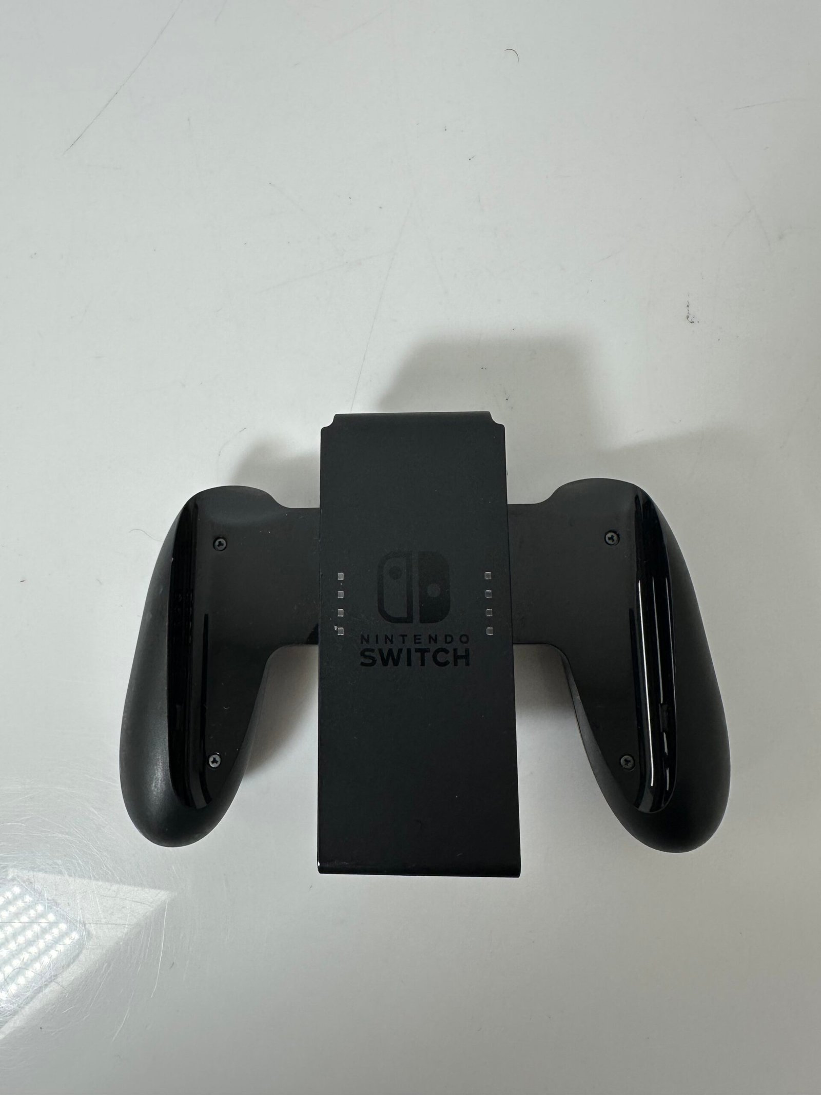 Nintendo Switch - Nintendo Switch Joy-Con Grip - Produto Novo (Sem Caixa)