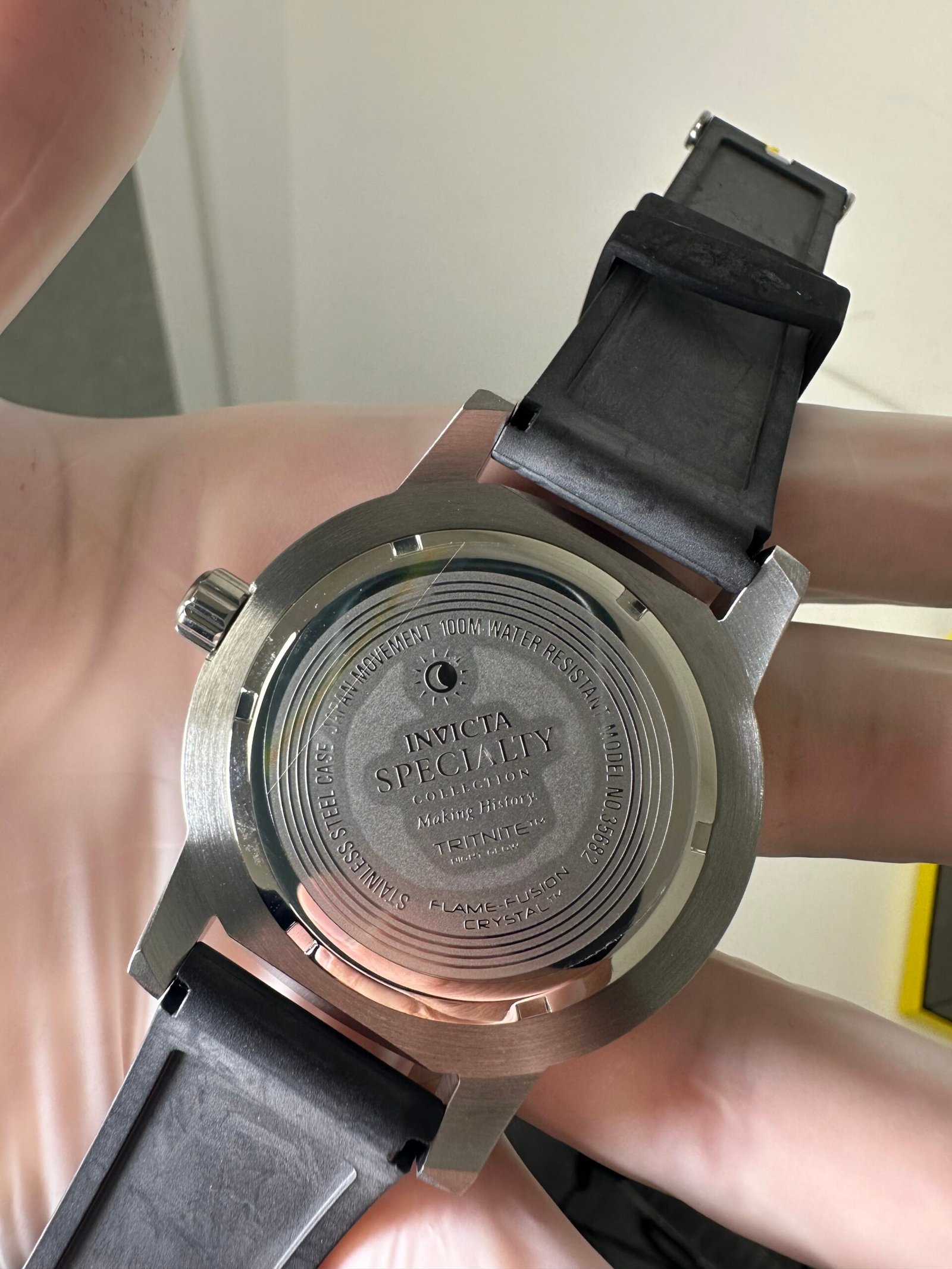 Invicta Specialty Collection - Model: 35682 - Produto Novo (Na Caixa) - Imagem 2