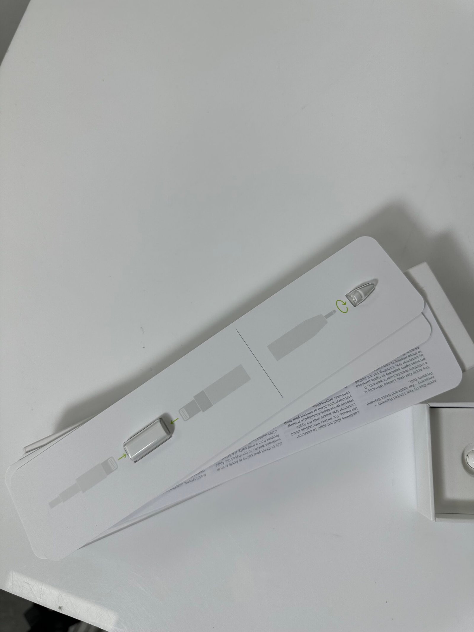 Apple Pencil - Produto Novo (Open Box) - Imagem 2