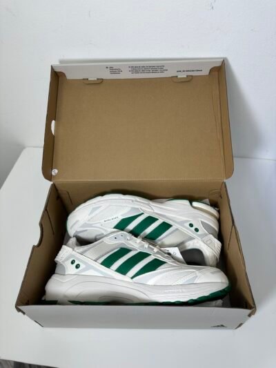 Adidas - Spiritain 2000 - Tamanho Masculino 9.5US e Feminino 10,5US - Produto Novo (Na Caixa)