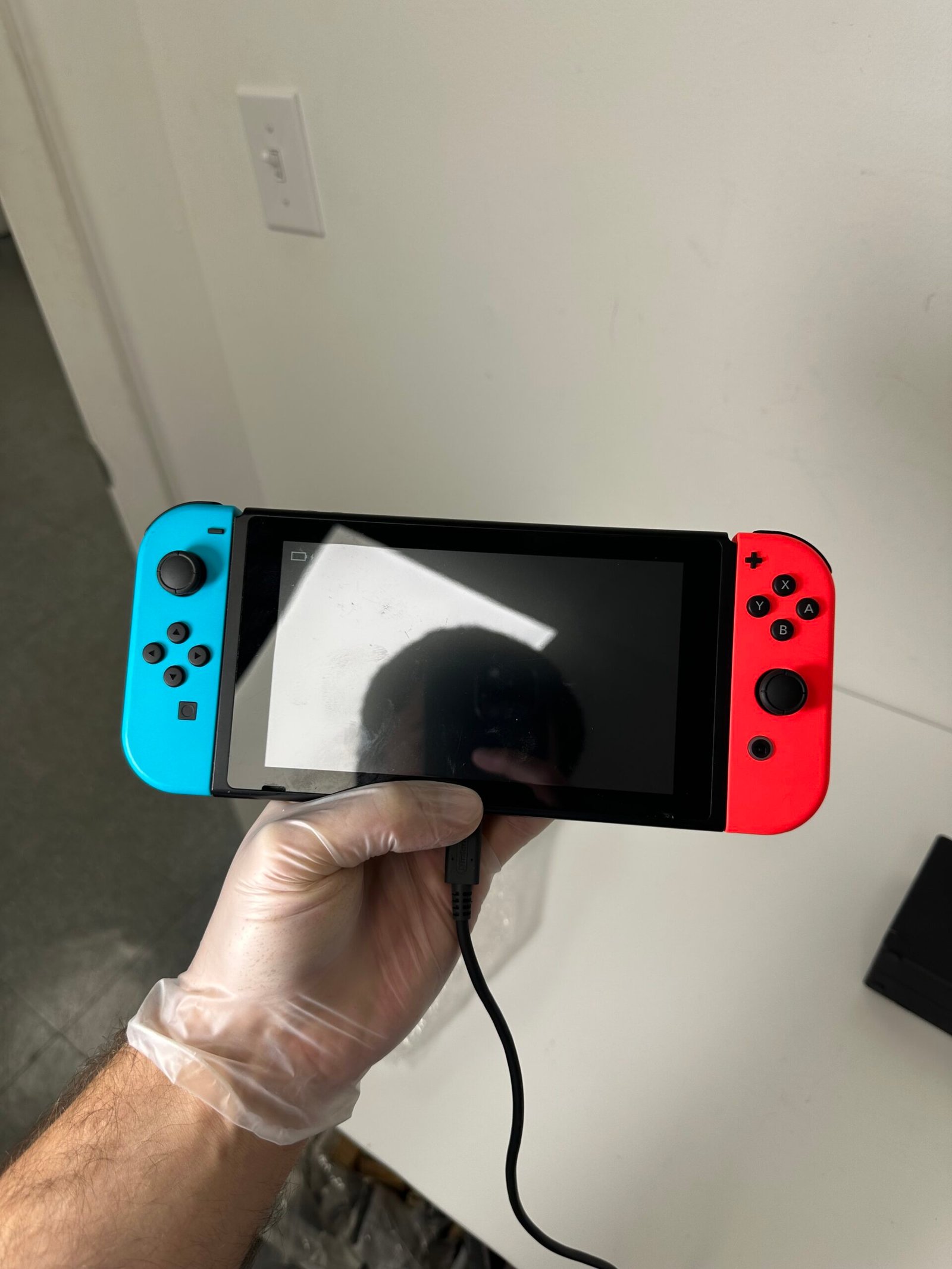 Nintendo Switch - Model HAC-001 - Kit Completo com Dock, Controles e Cabo de Energia - Condição: Otima (A) - Imagem 7