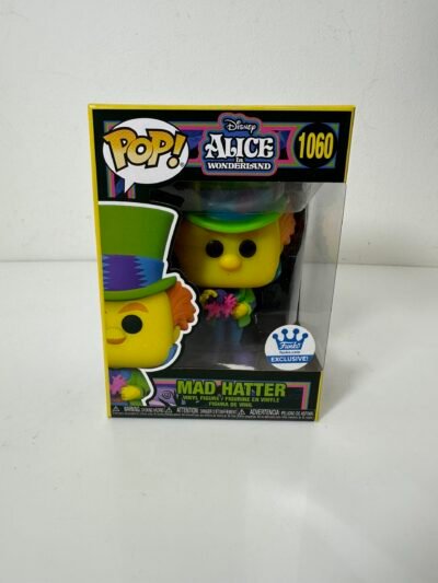 Funko POP! Disney Alice in Wonderland - Mad Hatter (1060) - Produto Novo (Na Caixa) - Segunda Unidade