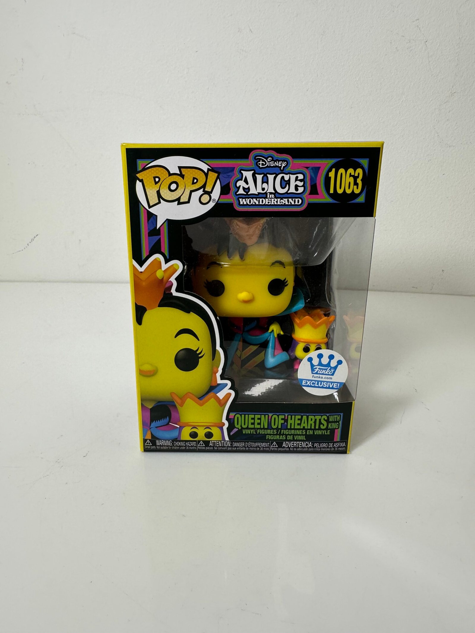 Funko POP! Disney Alice in Wonderland - Queen of Hearts with King (1063) - Produto Novo (Na Caixa) - Segunda Unidade