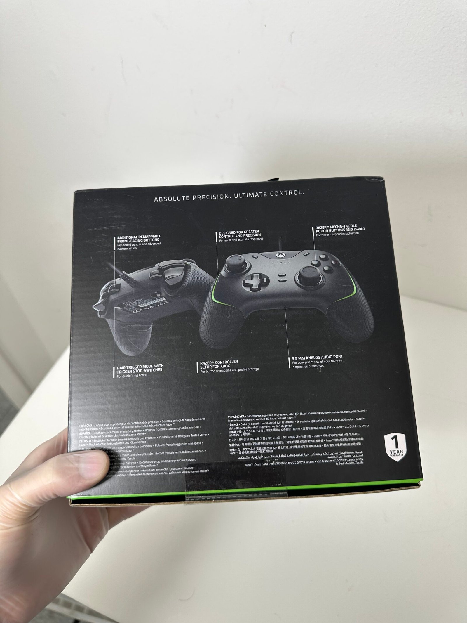 Razer - Wolverine V2 Wired Gaming Controller for XBOX - Produto Novo (Lacrado) - Imagem 3