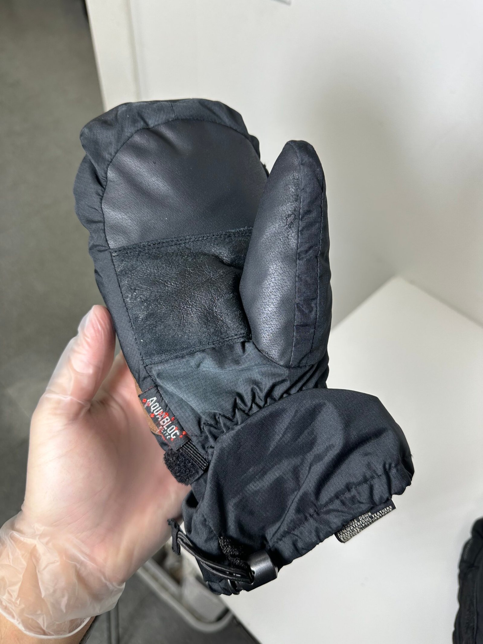 Gordini - Luvas Masculinas - Preto e Marrom - AquaBloc Elite - Condiçao: Otima (A) - Imagem 4