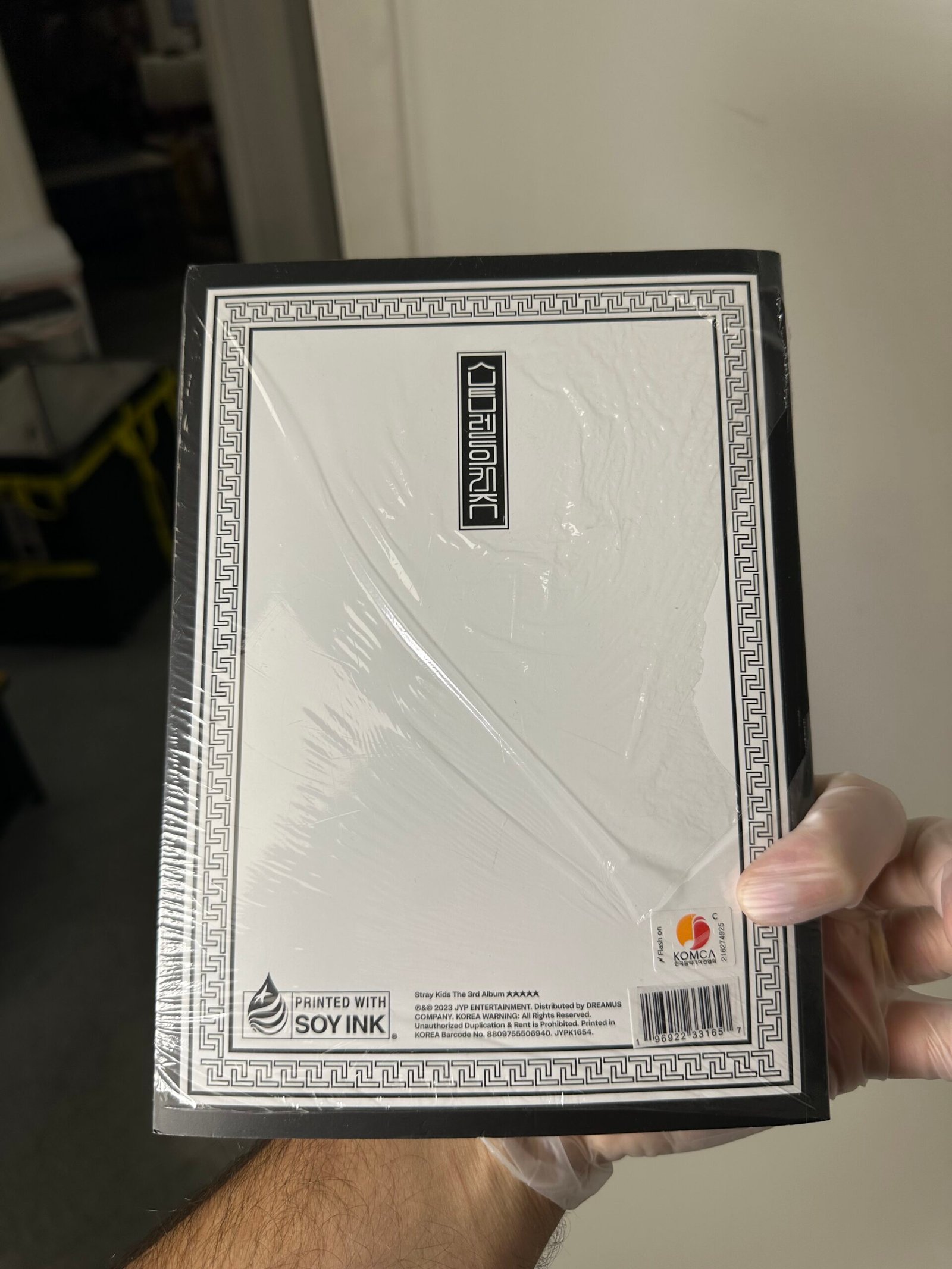 S-Class - Stray Kids The 3rd Album - Livro banda K-Pop + 1 Photo Card - Produto Novo (Lacrado) - Imagem 2
