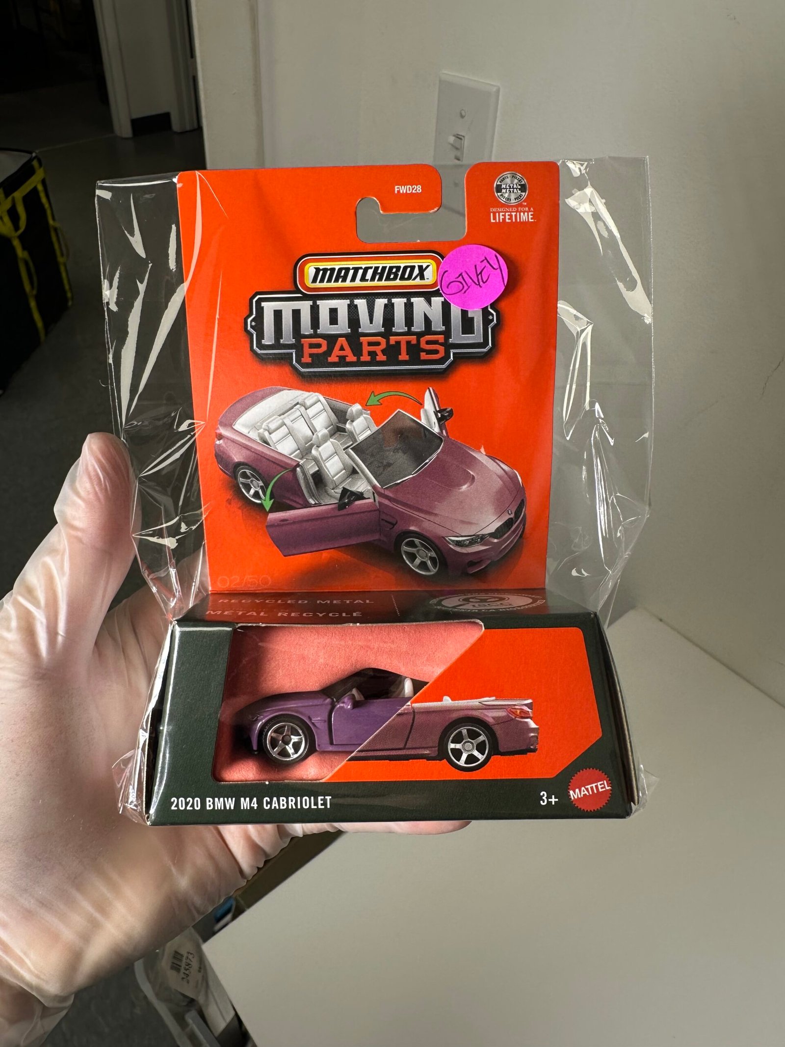 Matchbox - Moving Parts - 2020 BMW M4 Cabriolet - Produto Novo (Na Caixa)