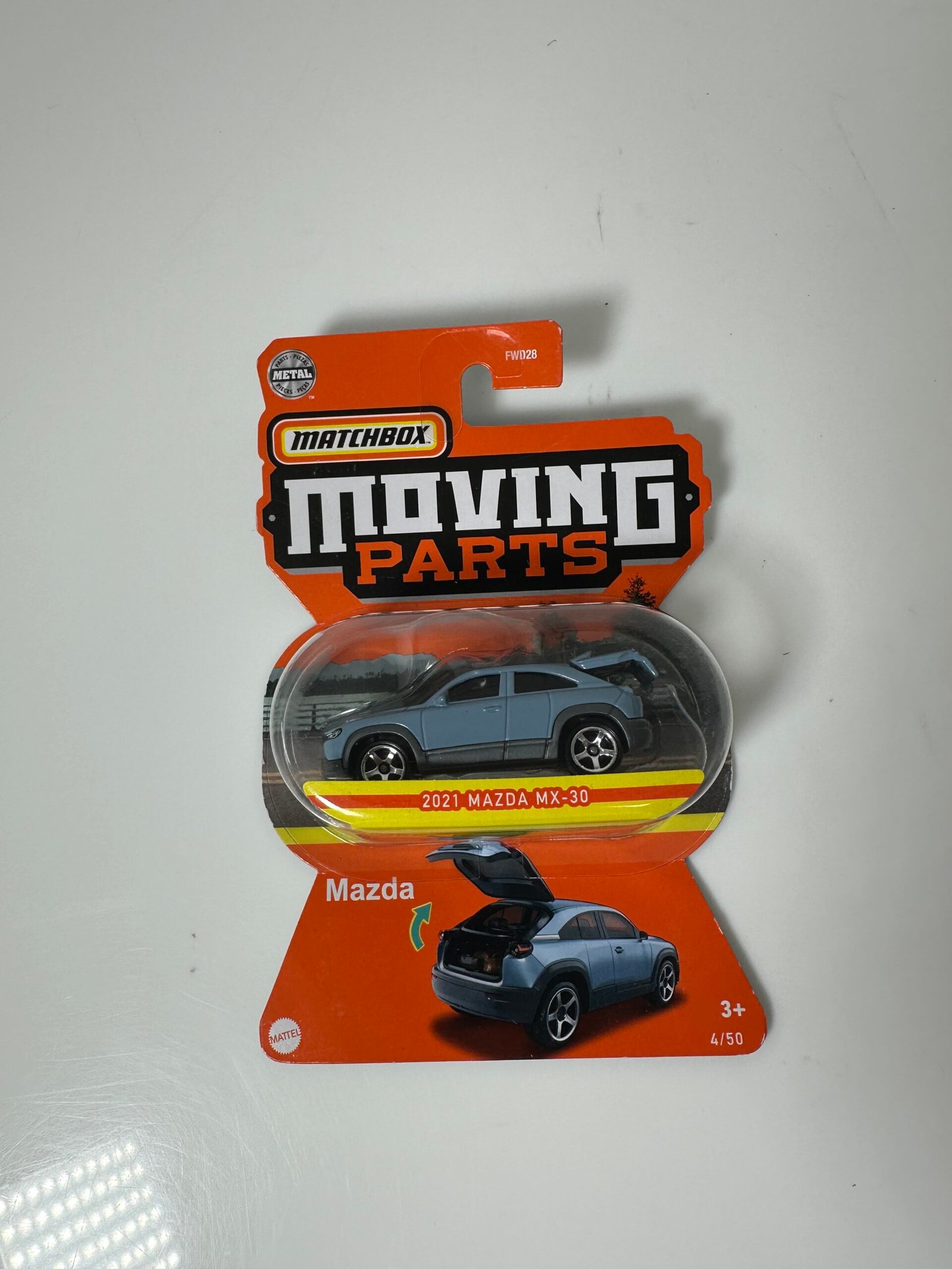 MatchBox - Moving Parts - 2021 Mazda MX-30 - Produto Novo (Na Caixa)