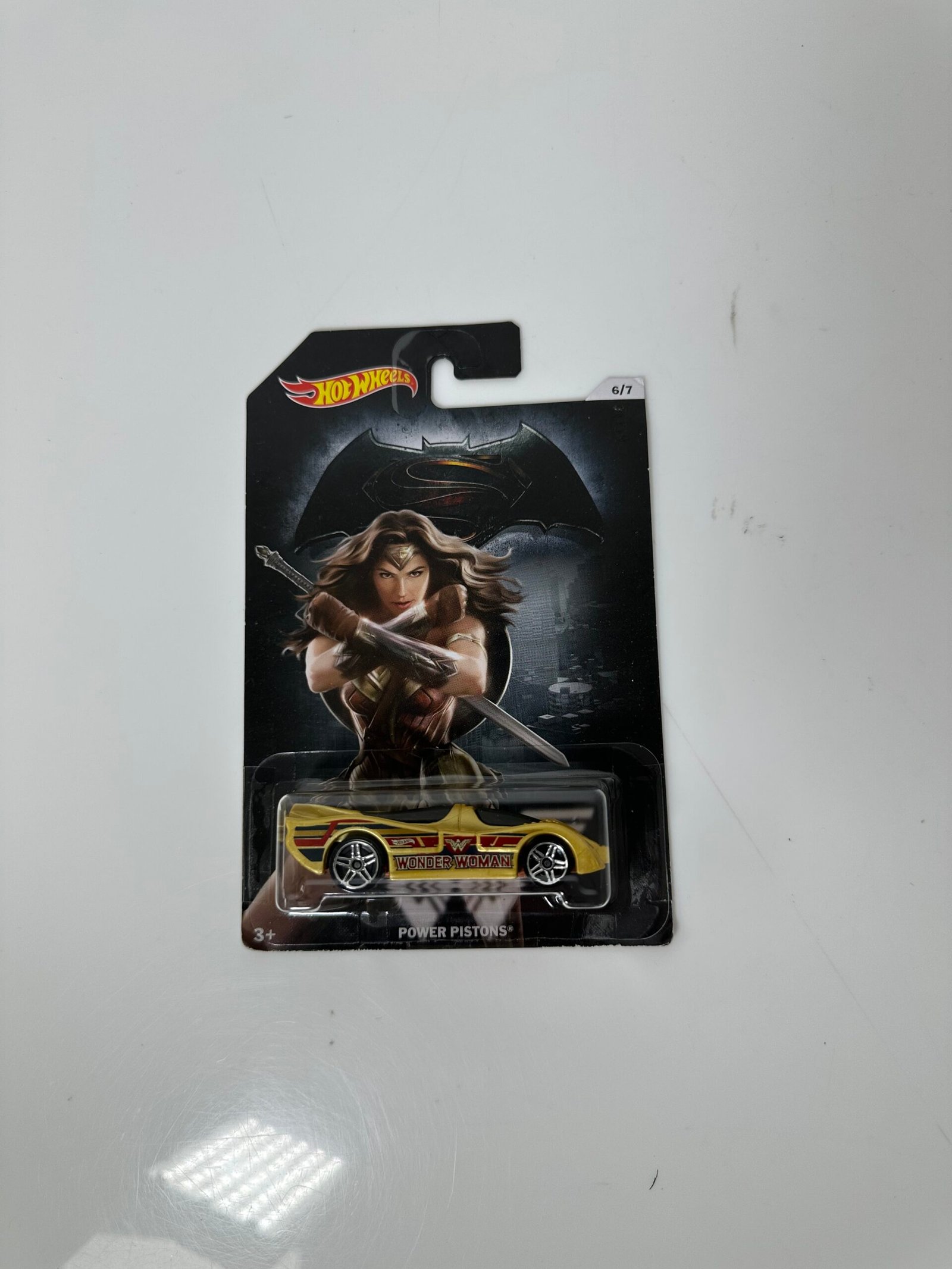 Hot Wheels - Batman Vs Superman - Power Pistons 6/7 - Produto Novo (Na Caixa)