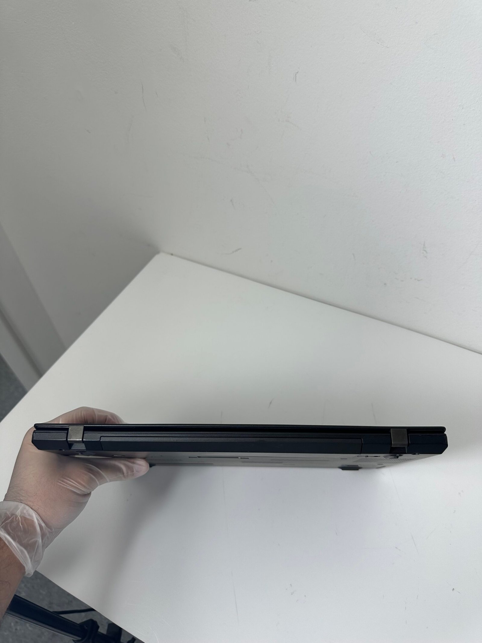 Lenovo ThinkPad Model T440s - Intel Core i7 - Condição: Otima (A) - Imagem 5