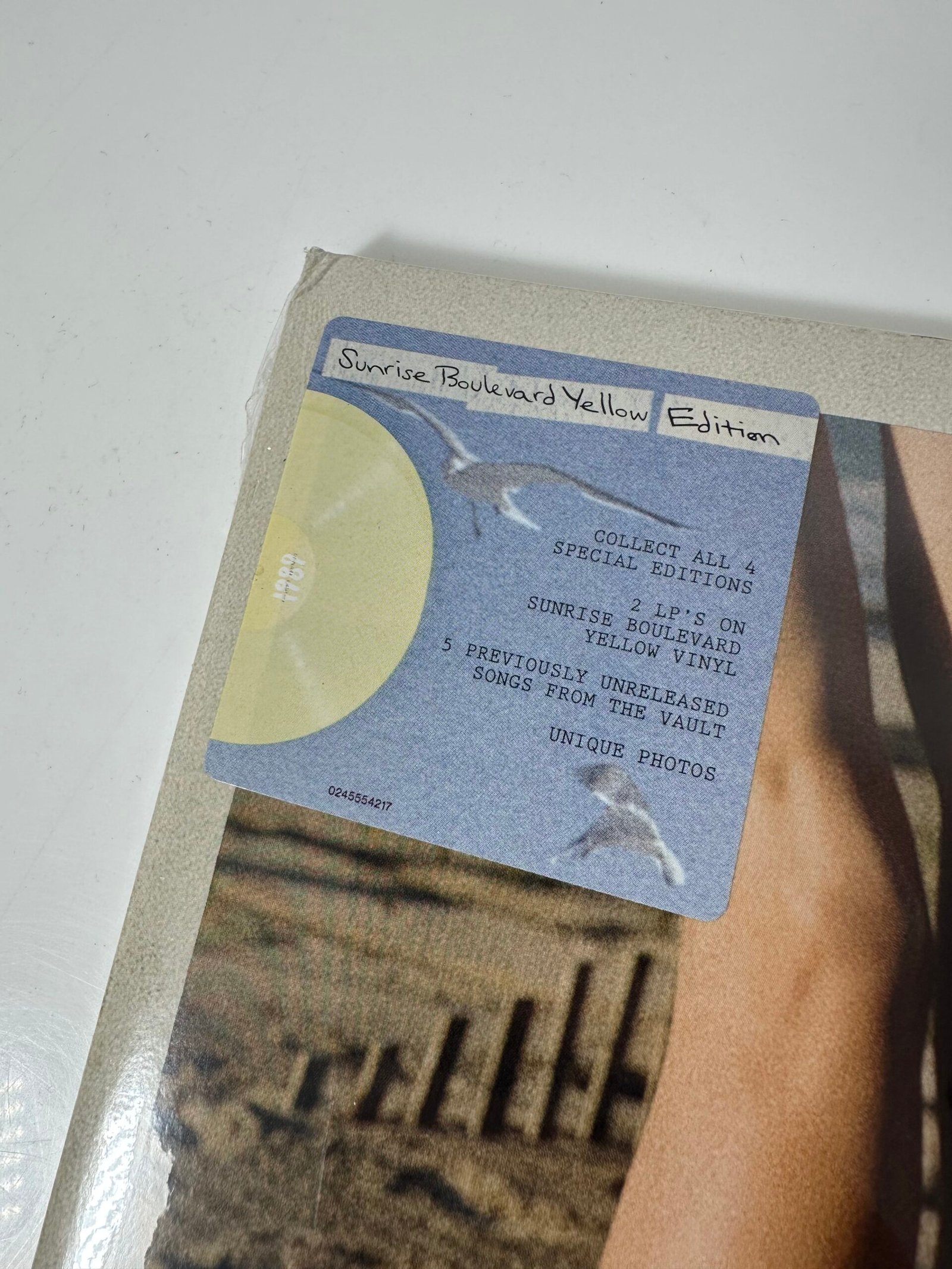 1989 Taylor`s Version - Vinil Taylor Swift - Disco Amarelo - Produto Novo (Lacrado) - Imagem 2