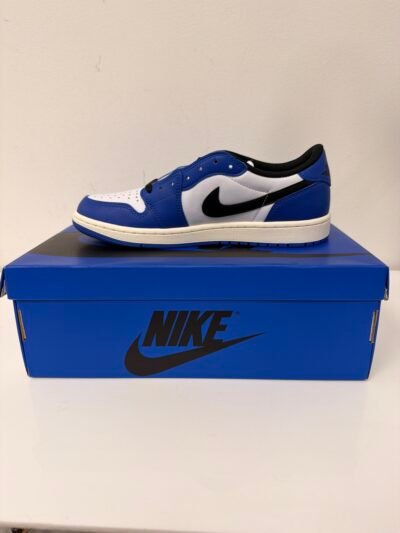 Nike - Air Jordan 1 Retro LOW OG - Tamanho 9.5US - Produto Novo (Na Caixa)