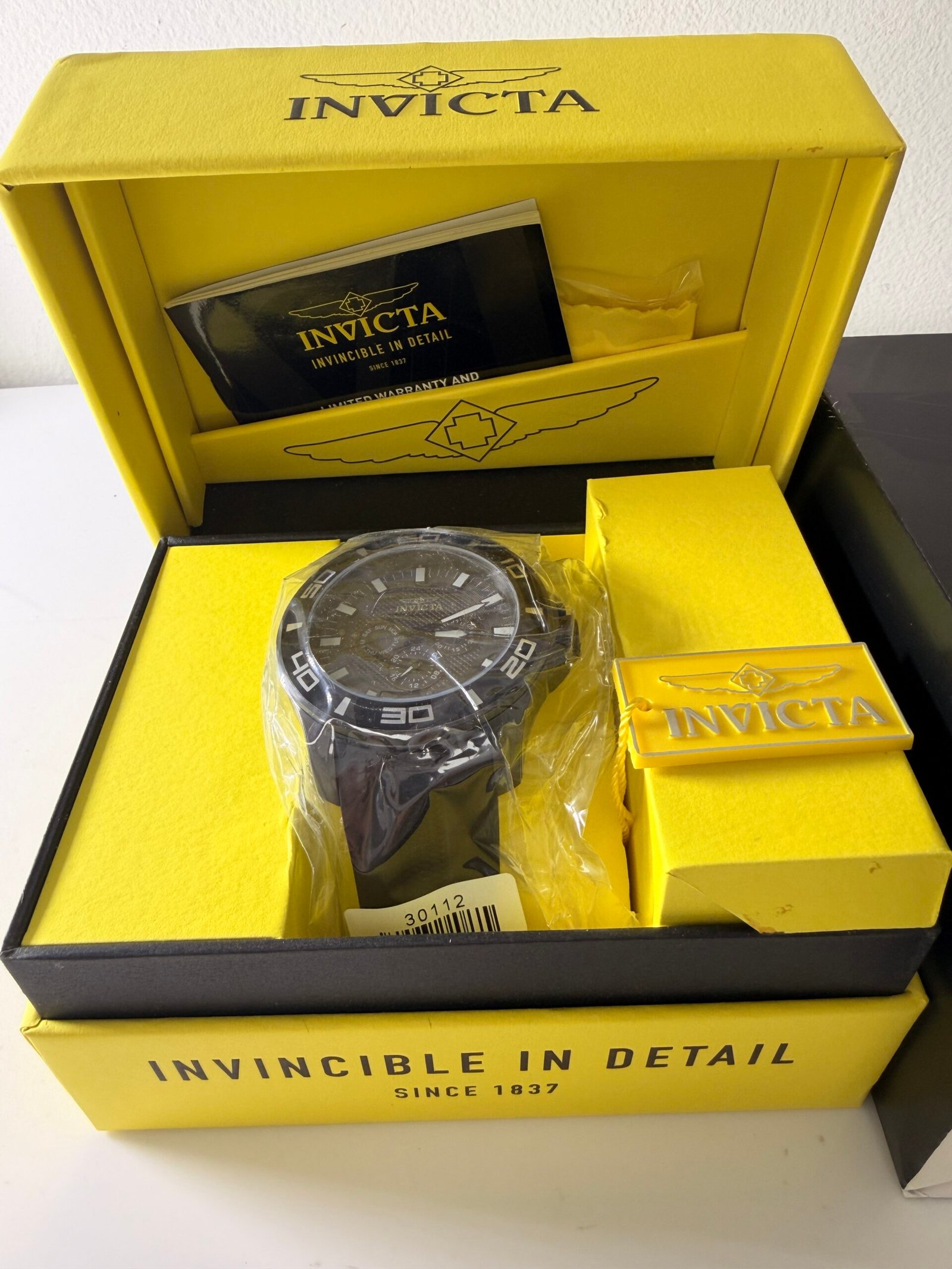 Invicta Pro Diver Men Model 30112 Men's Watch - Imagem 4