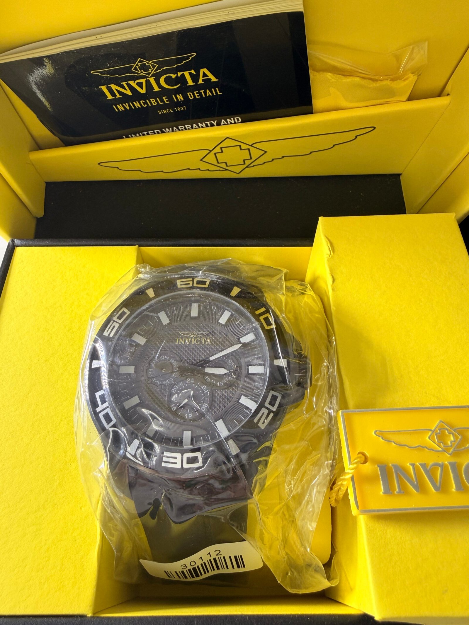 Invicta Pro Diver Men Model 30112 Men's Watch