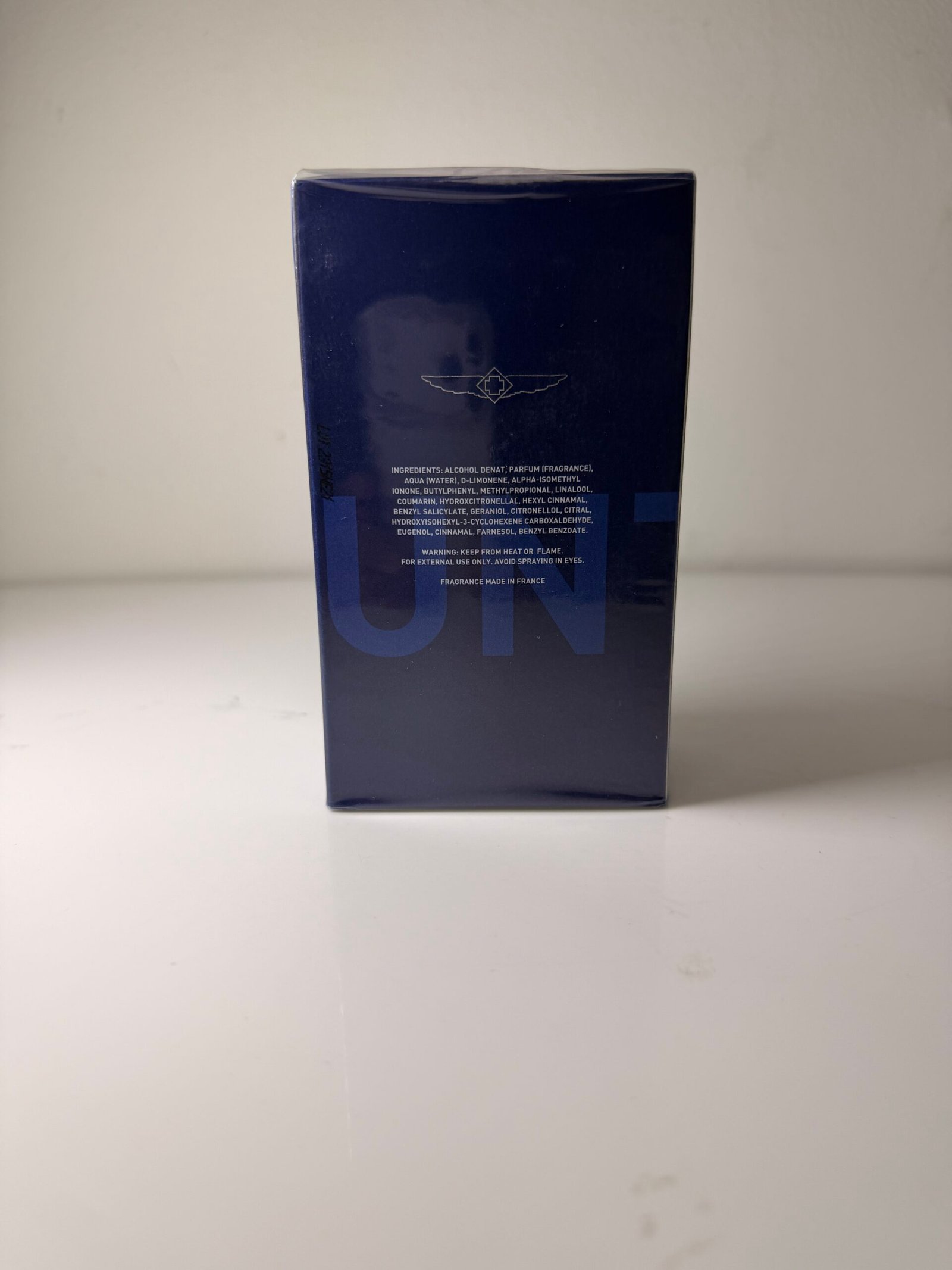 Invicta Watch Cologne SEA HUNTER Collector Edition Eau De Parfum Spray 3.4 Masculino - Produto Novo (Lacrado) - Imagem 2