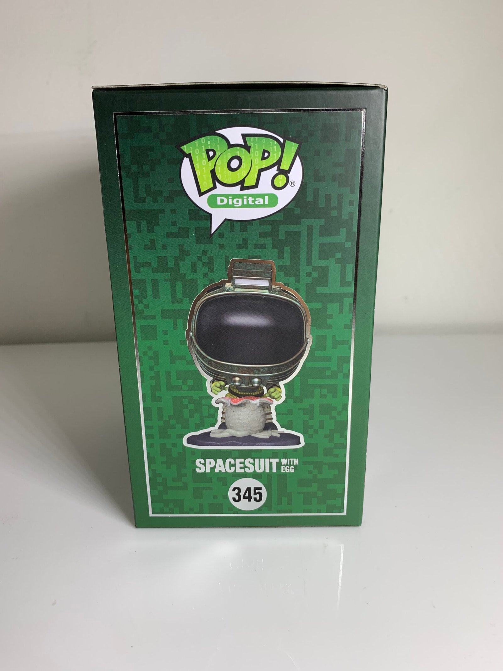 Funko Pop Digital Alien # 345 Spacesuit with Egg - Imagem 3