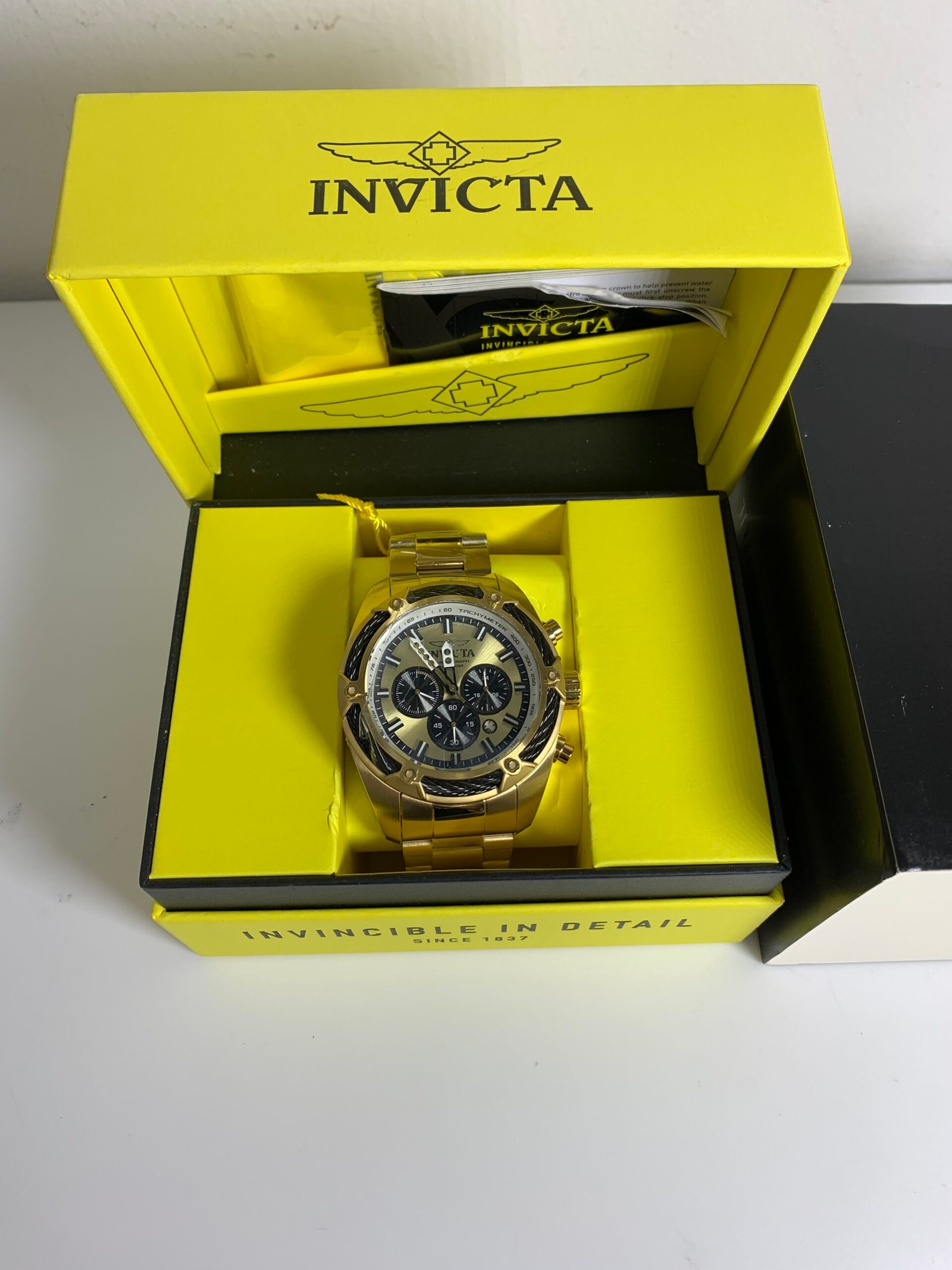 Invicta 31439 Bolt Chronograph Gold Tone 52mm Men's Watch Rare NIB - Imagem 4