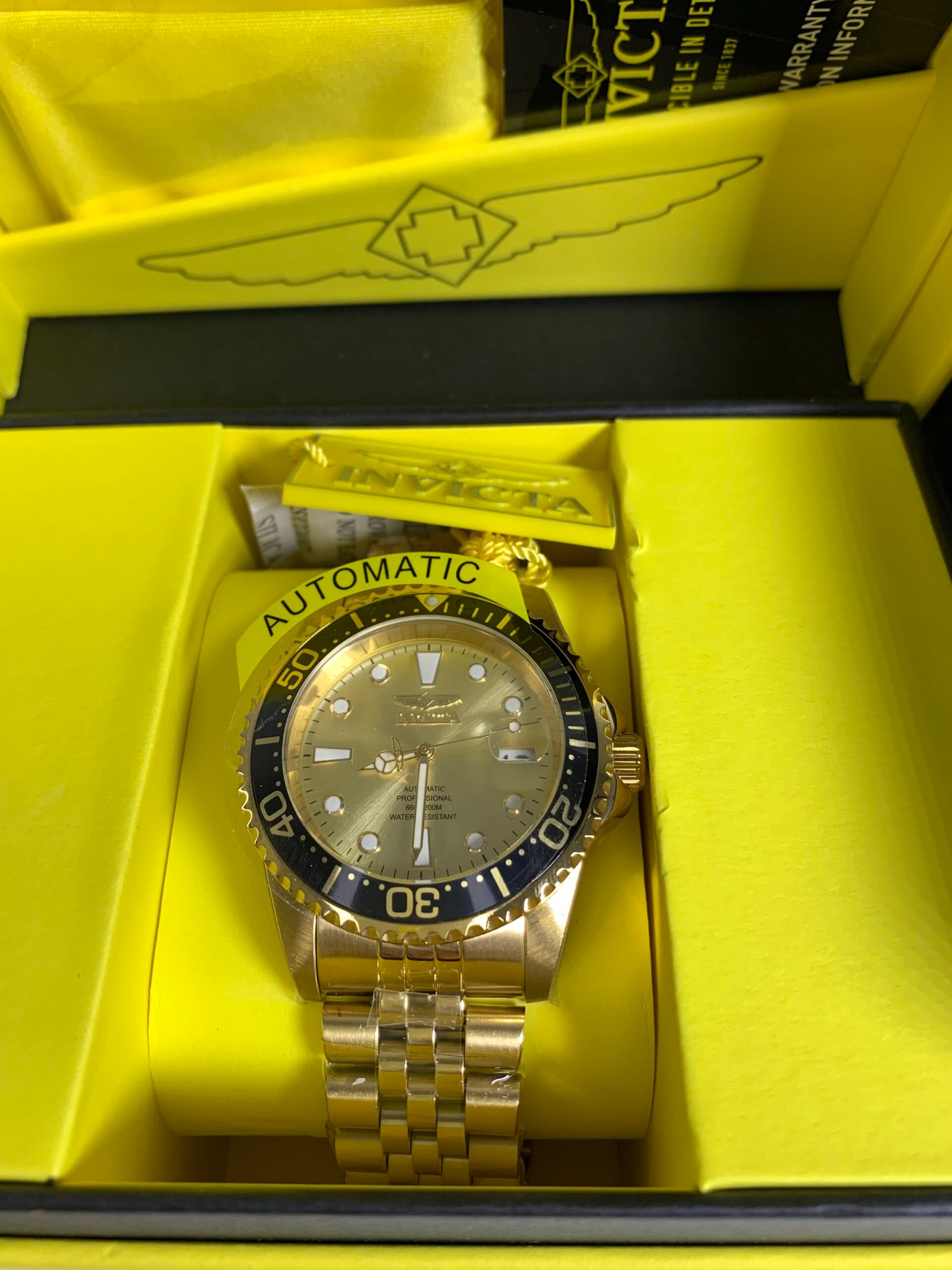 Pro Diver Men Model 39347 Men's Watch