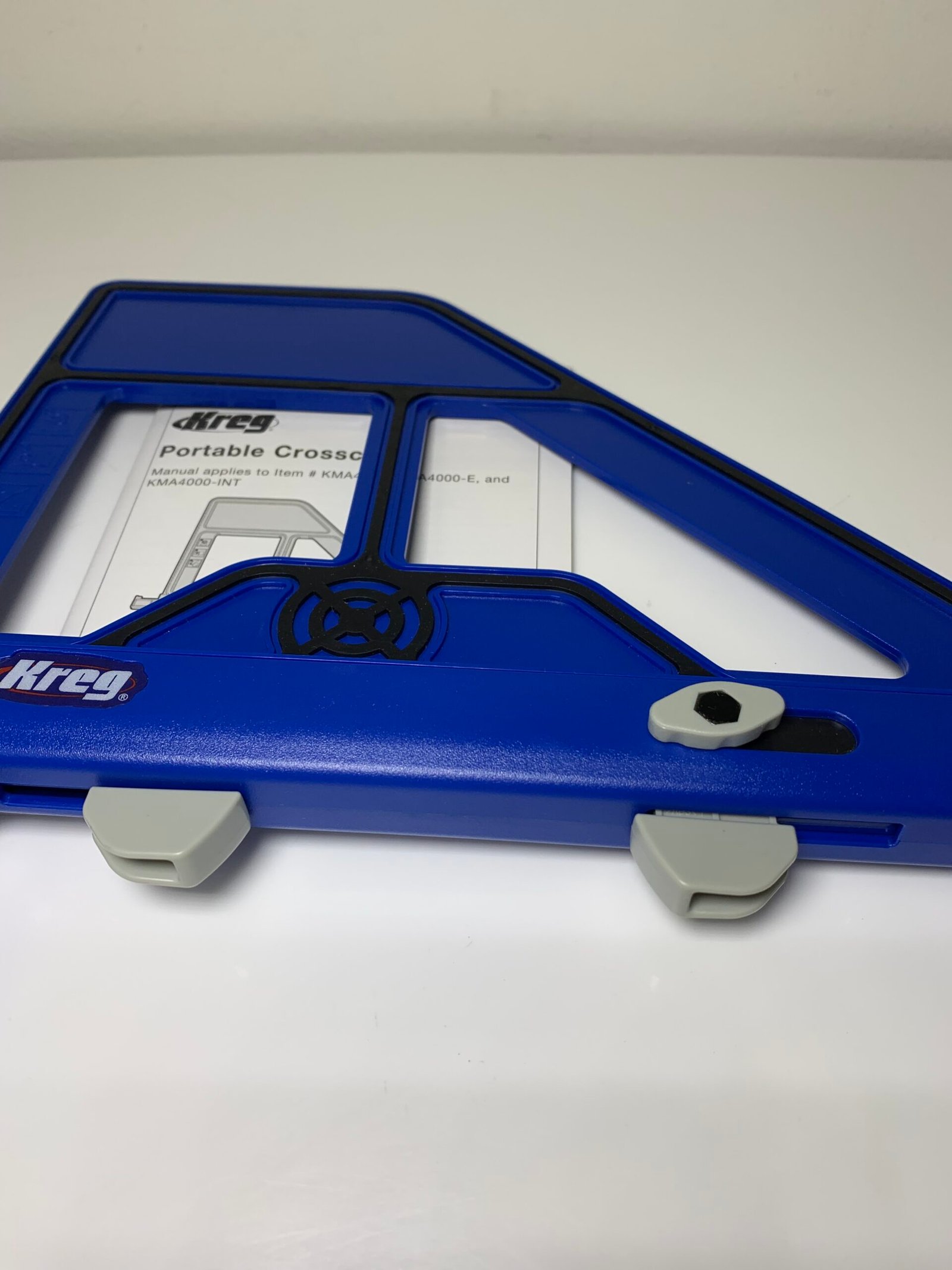 Kreg KMA4000 Portable Crosscut Add Speed & Accuracy To Your Circular Saw Cutting(Novo) - Imagem 6
