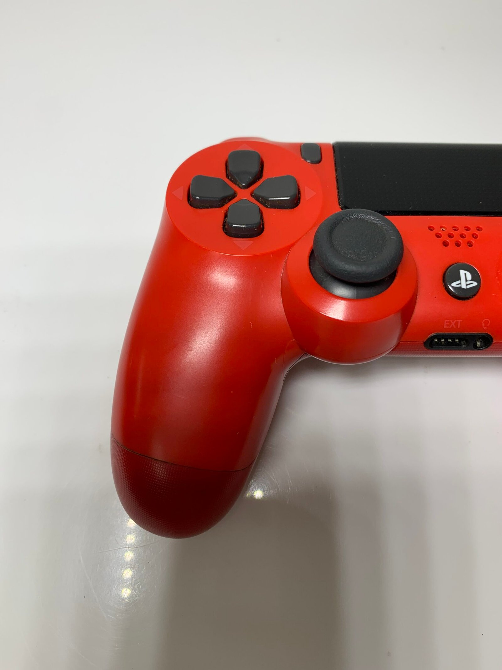 Sony Playstation 4 - Controle DualShock 4 - Red- Condição: Excelente (A+) - Imagem 3