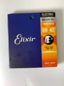 Elixir 9-42 Gauge Nickel Plated Electric Guitar String Set w/ Nanoweb Coating)- Produto Novo (Com Caixa)