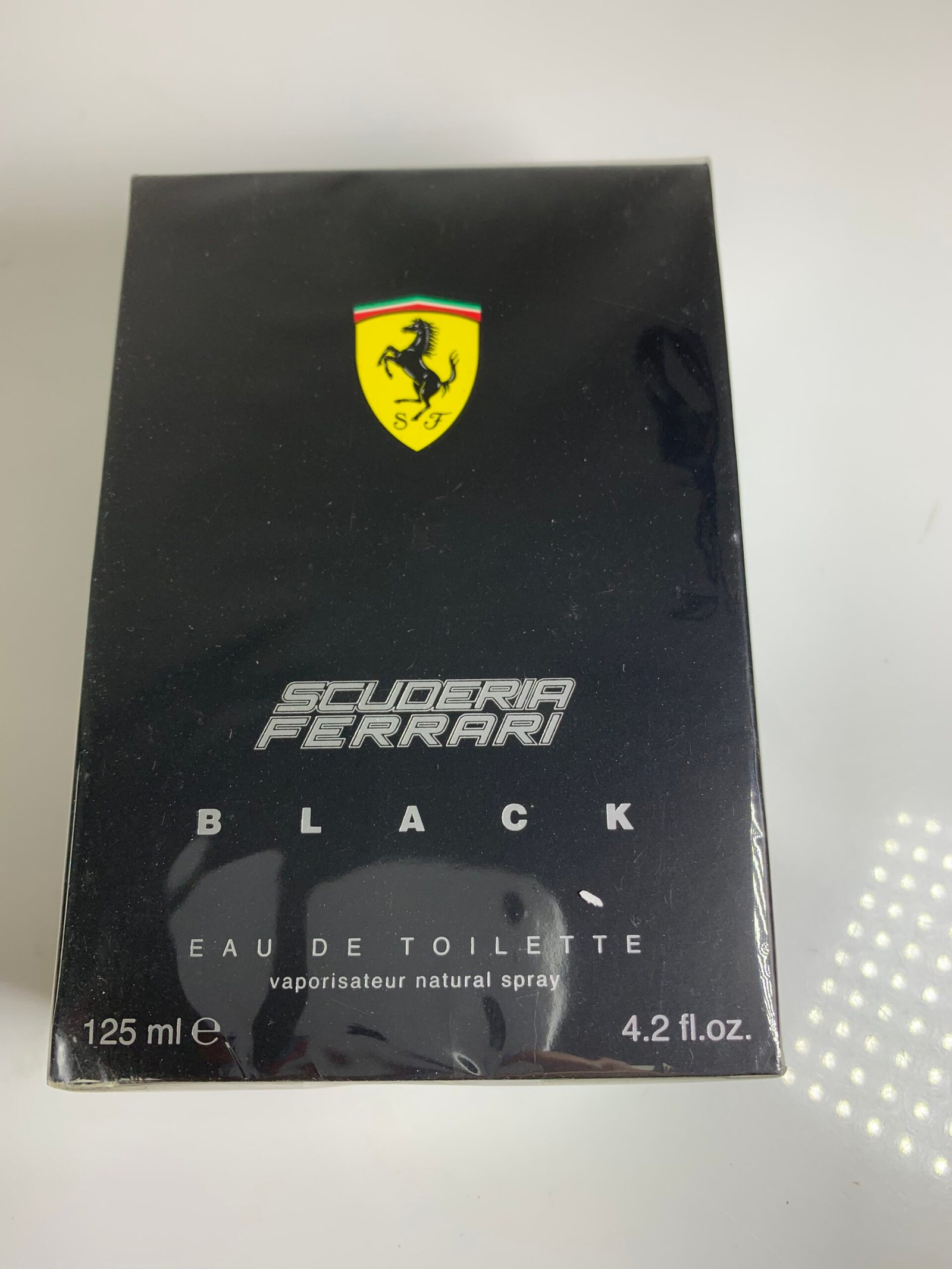 Ferrari Scuderia Black by Ferrari for Men EDT Cologne 4.2 oz 125 ml - Produto Novo (Lacrado)