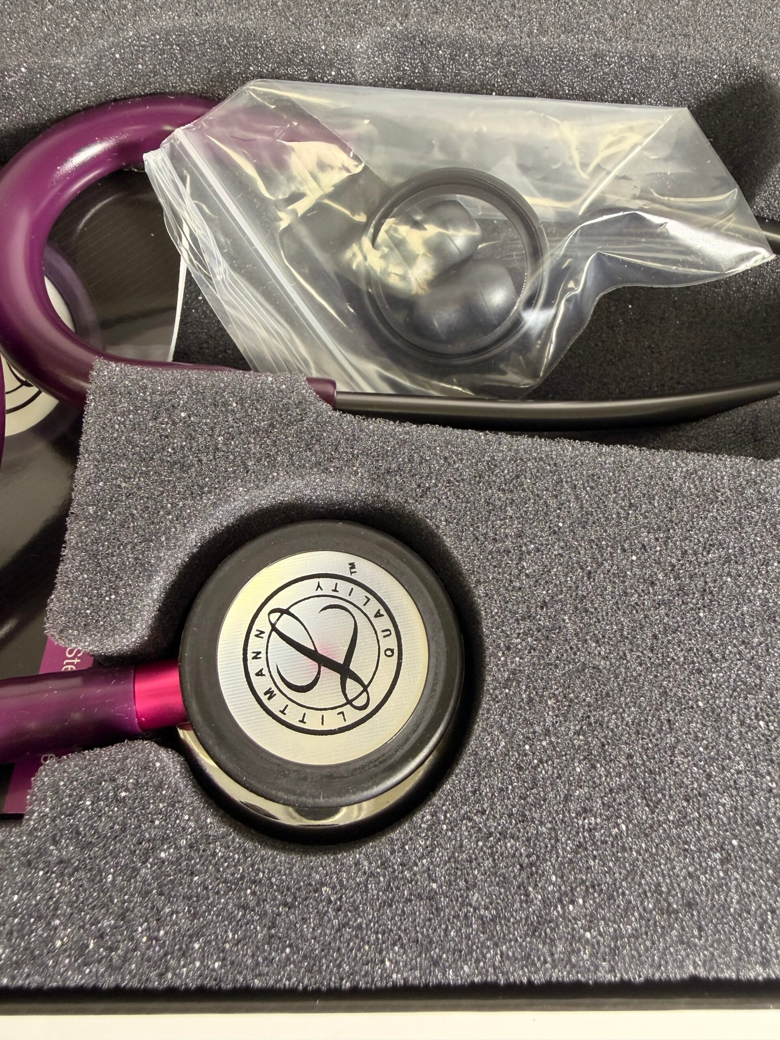 3M™ Littmann® Classic III™ Stethoscope – 5960 - Imagem 2