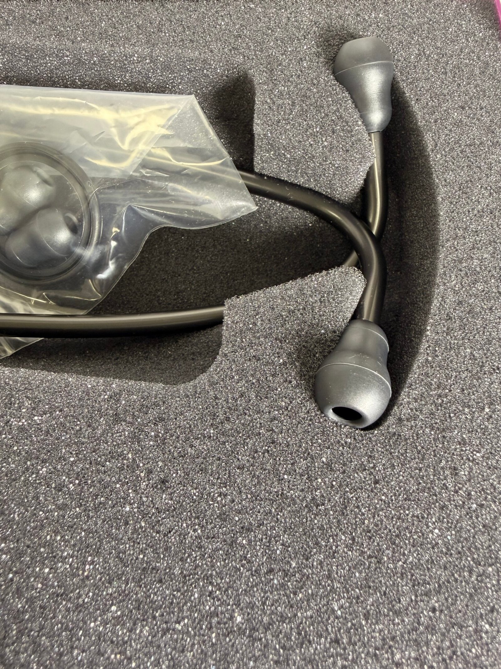 3M™ Littmann® Classic III™ Stethoscope – 5960 - Imagem 3
