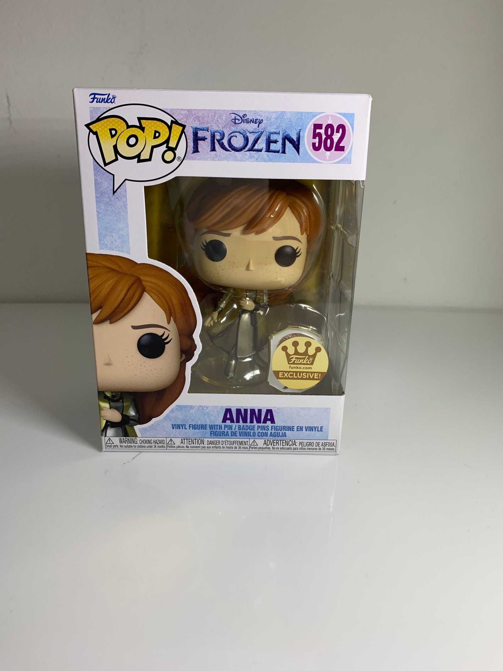 Funko Pop! Disney Frozen #582 - Anna (Gold) with Pin