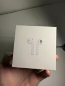 Apple - AirPods with Charging Case (2nd Gen) - Model: A2032,A2031,A1938 - Produto Novo (Lacrado)