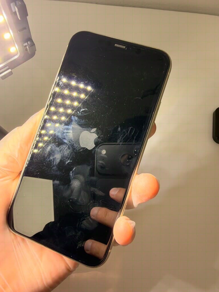 Iphone 11 128GB White - Condição: Otima (A) - Imagem 6