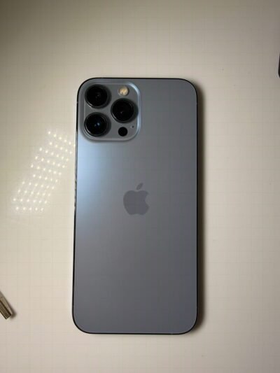 Apple iPhone 13 Pro Max - 1TB - Color: Sierra Blue - Condiçao: Excelente (A+)